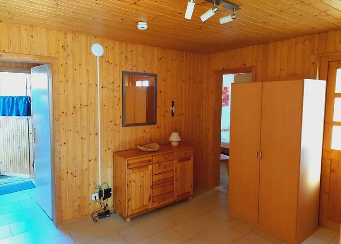 Moewe 215 * מירו